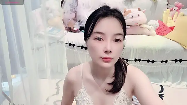 AKiKi711 online show from May 22, 4:52 am