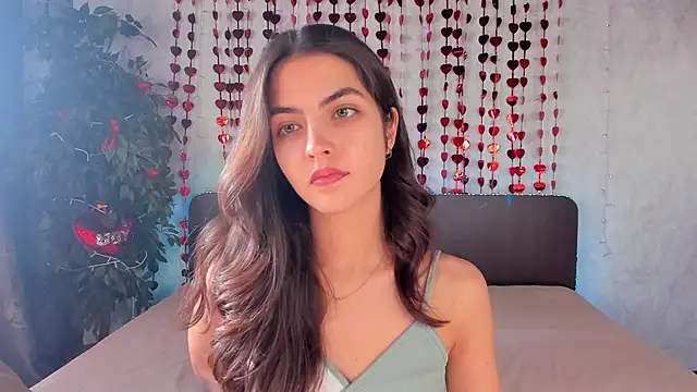 Milana Crystal  online show from February 13, 11:28 am