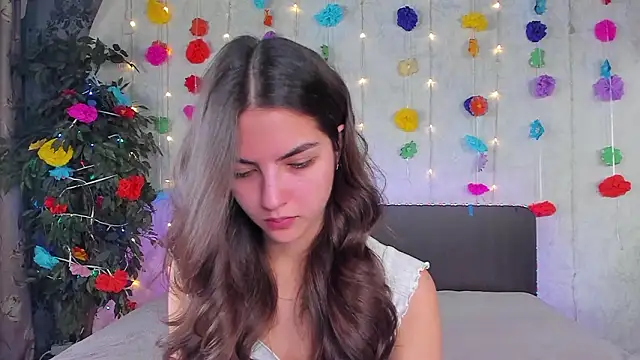 Milana Crystal  online show from March 30, 7:20 am