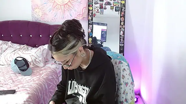 squirt charlott online show from November 14, 8:07 pm