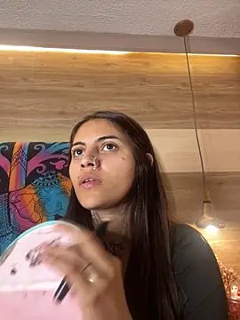 Snapshot of Cori_Paige chatting on December 1, 10:37 pm Cori Paige online show from December 1, 10:37 pm