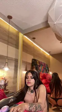 Snapshot of Cori_Paige chatting on December 16, 10:31 am Cori Paige online show from December 16, 10:31 am