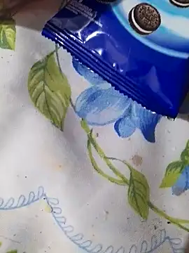 Adee21e online show from November 13, 2:54 am