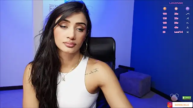 Dannawells online show from December 6, 4:25 am