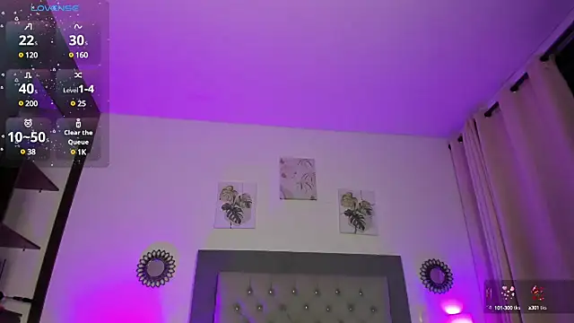 Kylie2211 online show from February 11, 3:18 am