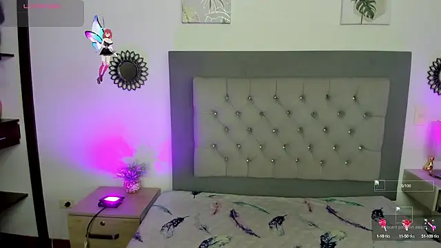 Kylie2211 online show from October 7, 2:31 am