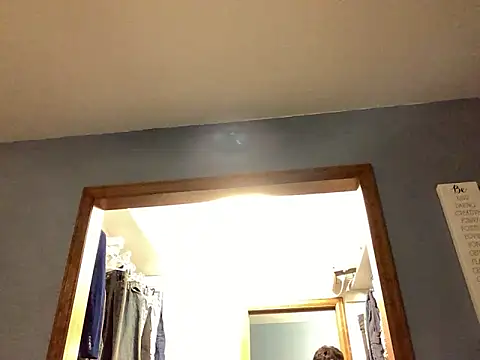 Snapshot of Hebrewhammers42 chatting on March 3, 4:36 am Hebrewhammers42 online show from March 3, 4:36 am