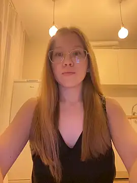 Eva Weyne online show from October 22, 6:29 pm