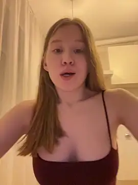 Eva Weyne online show from March 10, 9:09 pm