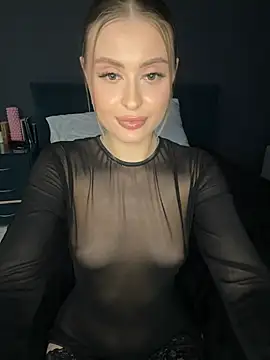 Sweet  Milly online show from February 26, 5:50 pm