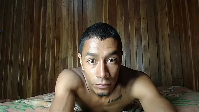 Snapshot of DEMARCOUS_NM chatting on October 26, 4:24 pm DEMARCOUS NM online show from October 26, 4:24 pm