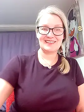 irinamaux online show from March 1, 6:32 pm