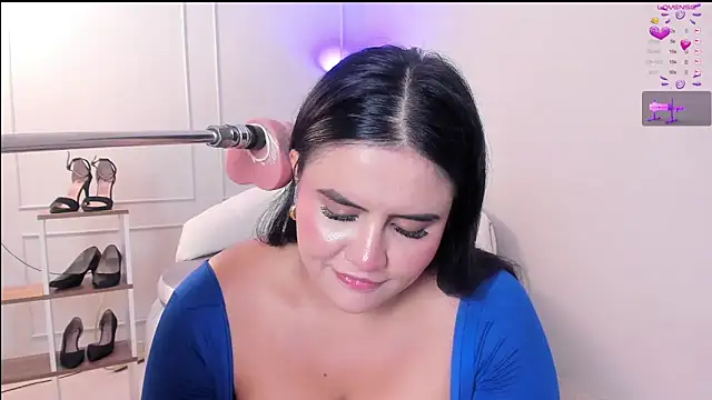 Snapshot of sweett_katty_ chatting on September 27, 8:03 pm sweett katty online show from September 27, 8:03 pm