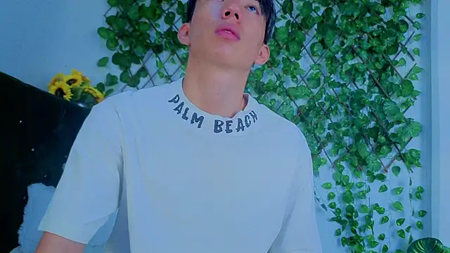 Levii Ackermann online show from January 10, 6:42 pm