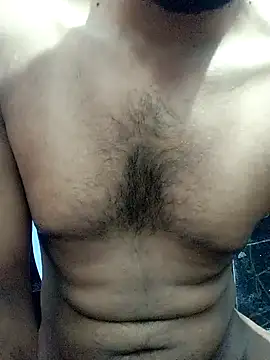 Snapshot of mr_slim_body chatting on January 6, 2:15 am mr slim body online show from January 6, 2:15 am