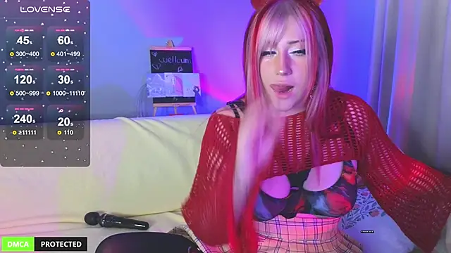 Snapshot of princess_sofiee chatting on September 29, 12:27 am princess sofiee online show from September 29, 12:27 am