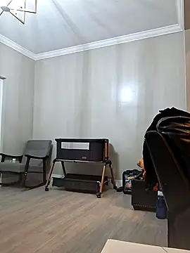 Snapshot of Zander823 chatting on February 7, 3:21 am Zander823 online show from February 7, 3:21 am