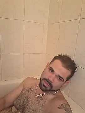 Snapshot of Zander823 chatting on February 15, 3:25 am Zander823 online show from February 15, 3:25 am