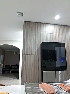 Snapshot of Zander823 chatting on February 17, 1:02 am Zander823 online show from February 17, 1:02 am