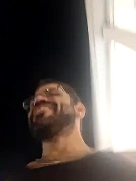 Snapshot of Zander823 chatting on March 4, 4:29 am Zander823 online show from March 4, 4:29 am