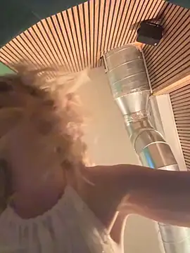 LexyGold online show from October 23, 3:00 pm