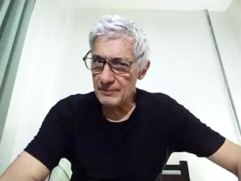 Snapshot of BIGUNCUTHARDCOCK chatting on February 27, 5:34 am BIGUNCUTHARDCOCK online show from February 27, 5:34 am