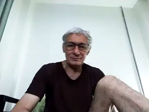 Snapshot of BIGUNCUTHARDCOCK chatting on March 9, 11:36 am BIGUNCUTHARDCOCK online show from March 9, 11:36 am