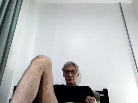 Snapshot of BIGUNCUTHARDCOCK chatting on March 21, 9:56 am BIGUNCUTHARDCOCK online show from March 21, 9:56 am