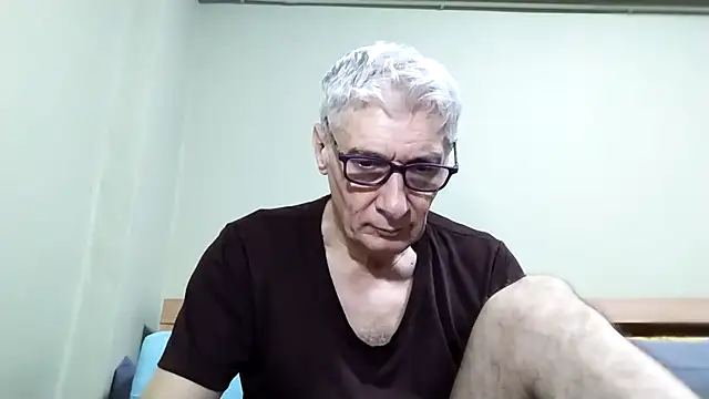 BIGUNCUTHARDCOCK online show from November 3, 2:46 am