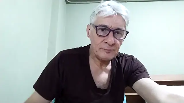 Snapshot of BIGUNCUTHARDCOCK chatting on January 12, 2:55 pm BIGUNCUTHARDCOCK online show from January 12, 2:55 pm