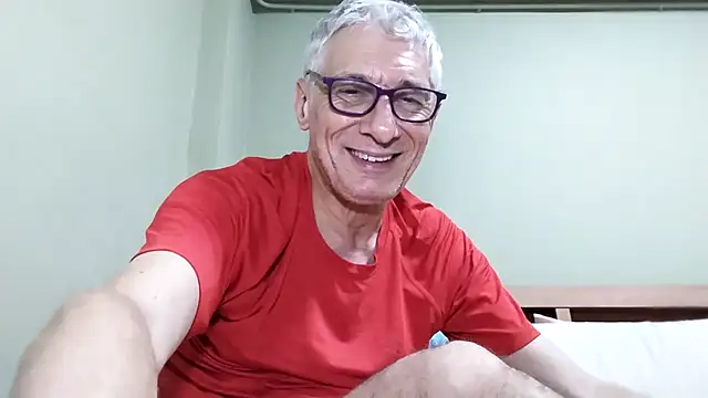 Snapshot of BIGUNCUTHARDCOCK chatting on January 18, 2:54 pm BIGUNCUTHARDCOCK online show from January 18, 2:54 pm