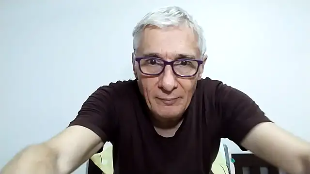 Snapshot of BIGUNCUTHARDCOCK chatting on February 18, 1:51 pm BIGUNCUTHARDCOCK online show from February 18, 1:51 pm