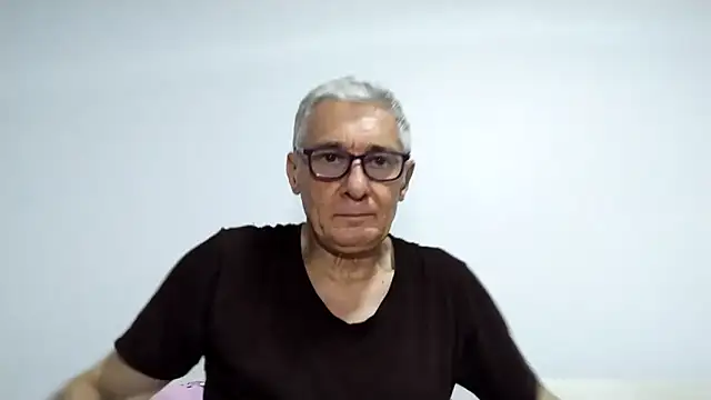 BIGUNCUTHARDCOCK online show from March 22, 2:09 pm