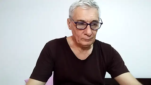 BIGUNCUTHARDCOCK online show from March 23, 2:15 am