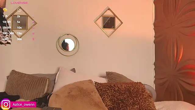 Aliceowenn online show from February 12, 9:11 pm