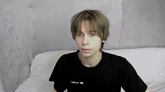 Makentoshi  online show from September 11, 7:30 am