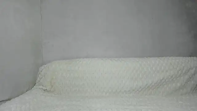 Makentoshi  online show from April 5, 5:21 pm