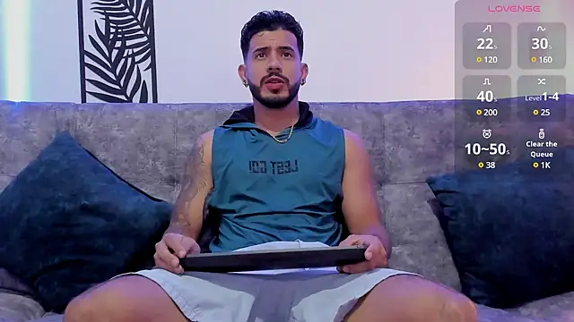 Snapshot of Bruno_Mattos chatting on January 27, 9:33 pm Bruno Mattos online show from January 27, 9:33 pm