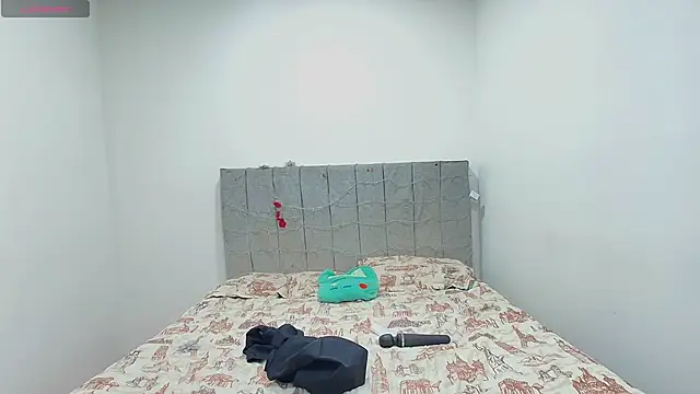 Snapshot of Samyq8 chatting on January 9, 8:21 pm Samyq8 online show from January 9, 8:21 pm