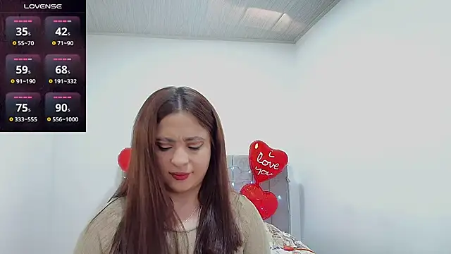 Snapshot of Samyq8 chatting on February 15, 6:04 pm Samyq8 online show from February 15, 6:04 pm