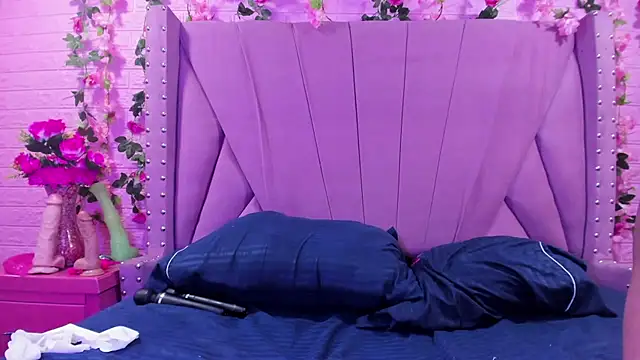 Cristal horny69 online show from January 9, 6:48 am