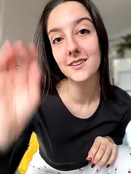  Juliette online show from November 19, 9:53 am