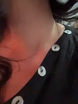 Snapshot of _Juliette chatting on March 30, 3:02 pm Juliette online show from March 30, 3:02 pm