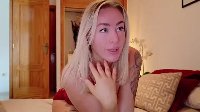 ChristyAdair online show from December 13, 8:41 am