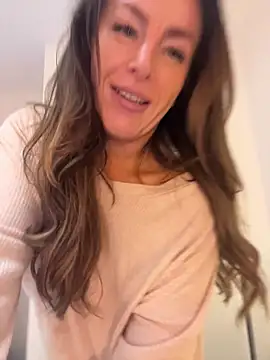 Snapshot of ChristyAdair chatting on November 10, 5:23 pm ChristyAdair online show from November 10, 5:23 pm