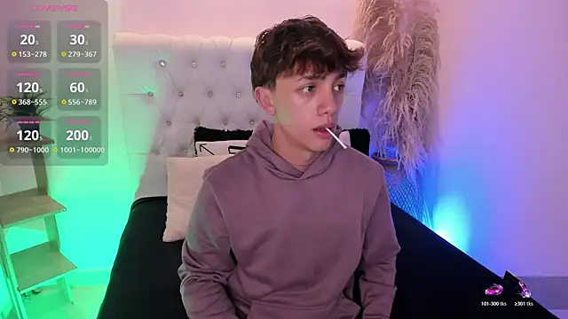 Tomy Rox online show from November 19, 8:20 pm