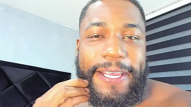 Snapshot of Dancelwashington chatting on February 28, 7:35 pm Dancelwashington online show from February 28, 7:35 pm