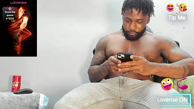 Snapshot of Dancelwashington chatting on September 14, 8:19 pm Dancelwashington online show from September 14, 8:19 pm