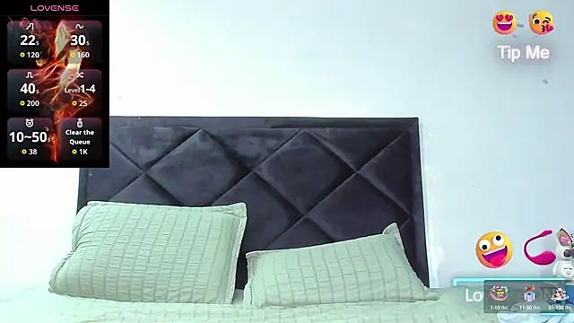 Snapshot of Dancelwashington chatting on September 20, 12:06 pm Dancelwashington online show from September 20, 12:06 pm