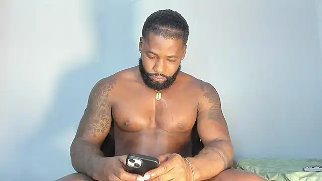 Snapshot of Dancelwashington chatting on October 14, 12:11 am Dancelwashington online show from October 14, 12:11 am